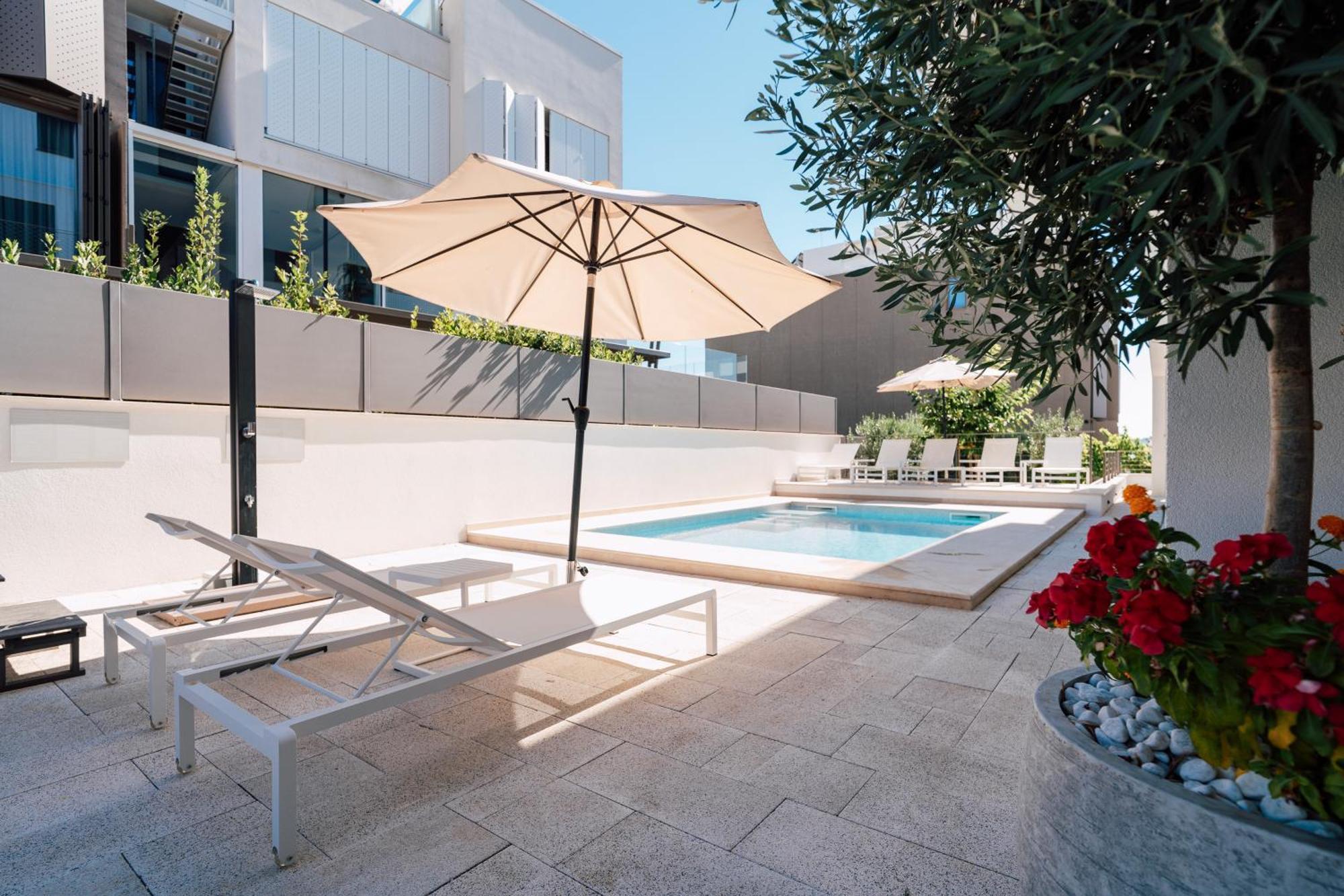 Adria Concept Suites Zadar Exteriör bild